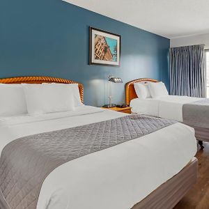 Polynesian Hotel & Suites